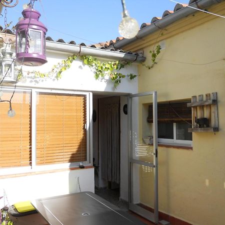 Naturalia: La Casita Con Patio Caces エクステリア 写真