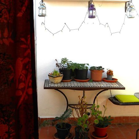 Naturalia: La Casita Con Patio Caces エクステリア 写真