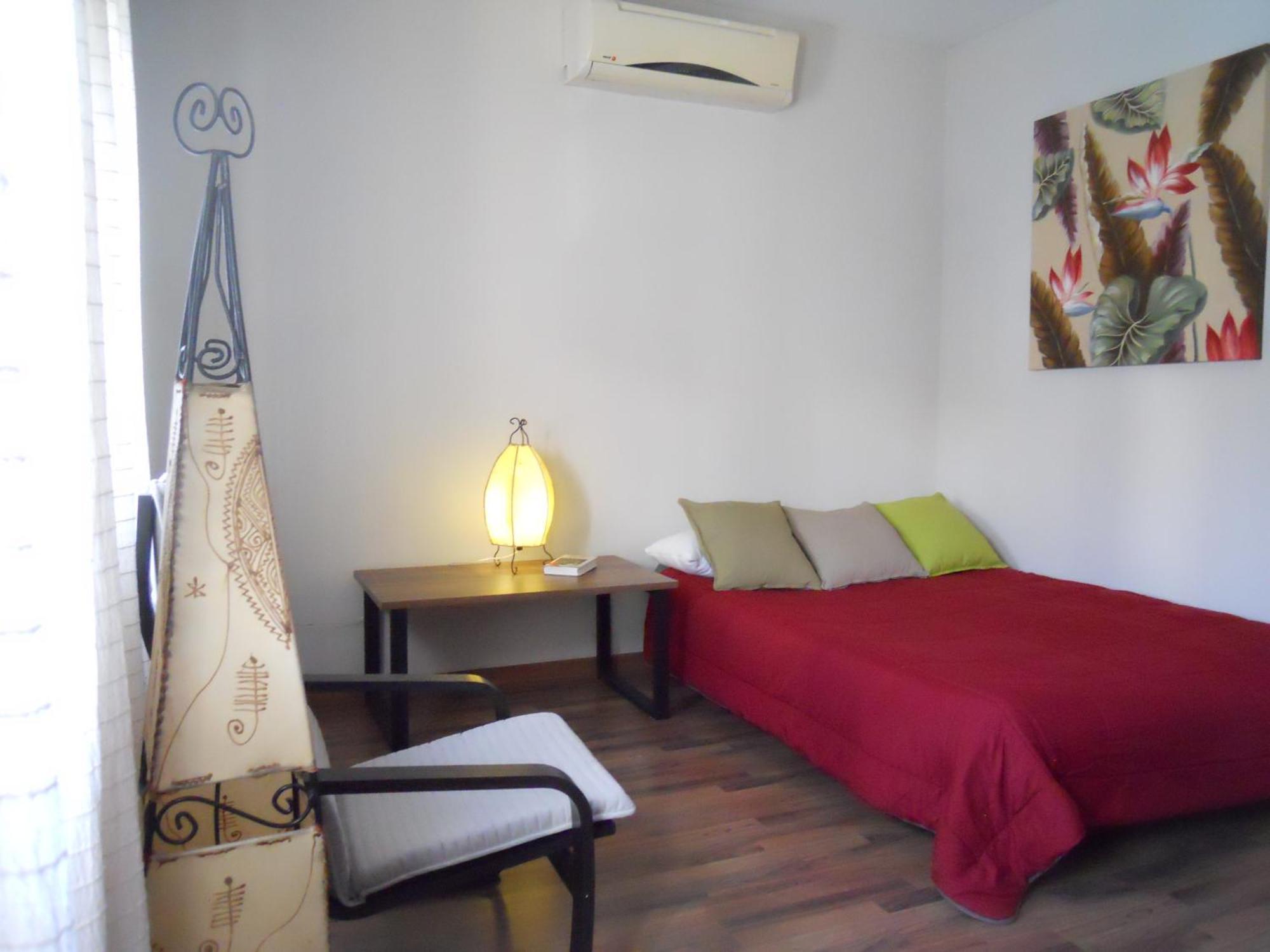 Naturalia: La Casita Con Patio Caces エクステリア 写真